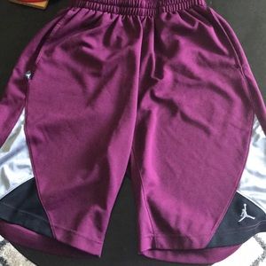 Jordan 7 Bordeaux color Men’s basketball shorts